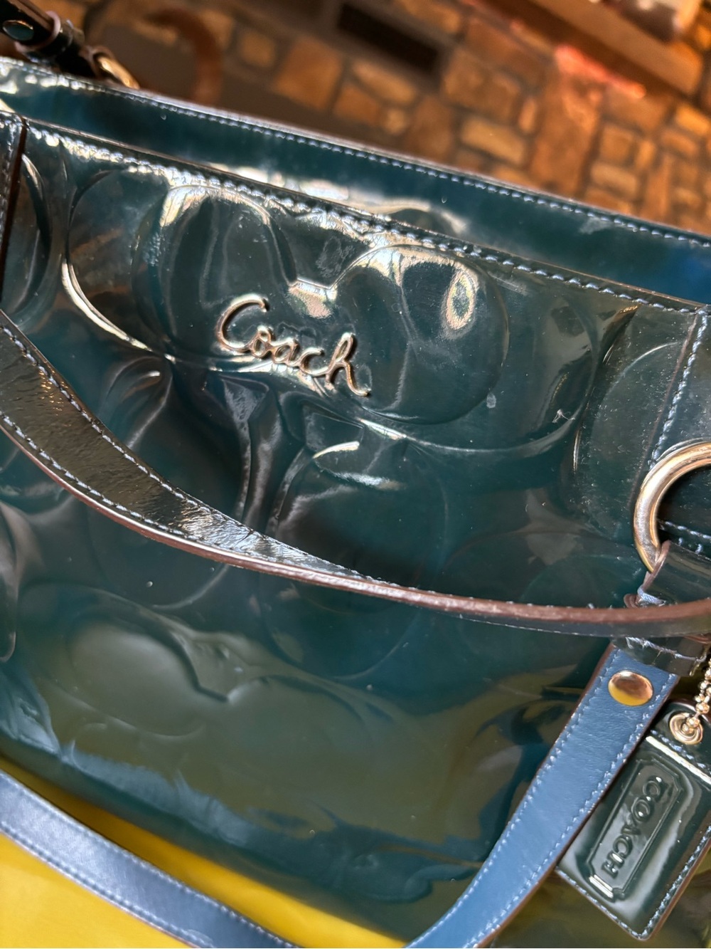 Coach Gallery Signature Embossed Patent Leather East West Tote Teal F07729 - Picture 5 of 11